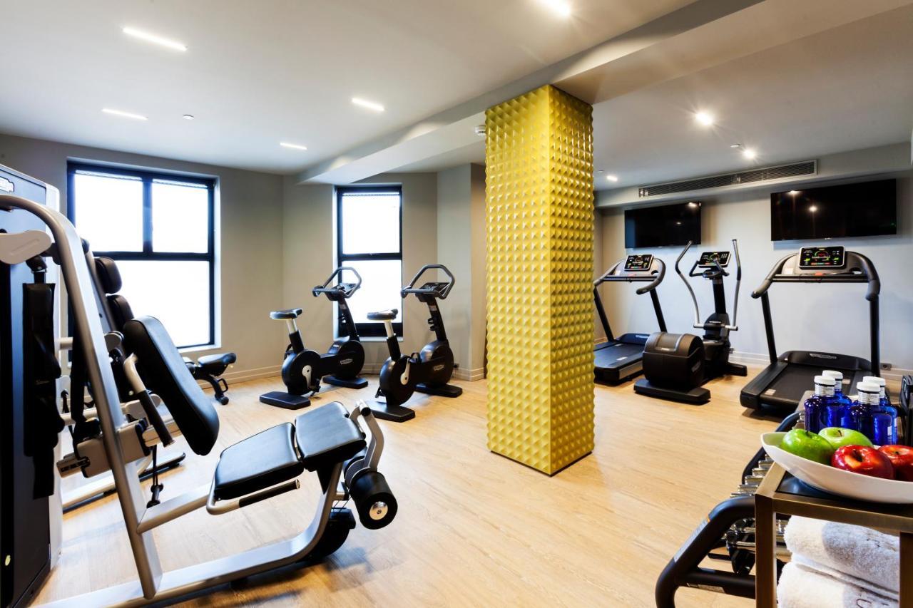 Barcelo Emperatriz Hotel Madrid Exterior photo The gym at The Ivy Collection